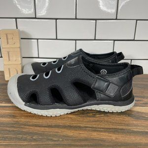 Keen Stingray Youth Boy's Size 3 Shoes Black Gray Adventure Water Sandal